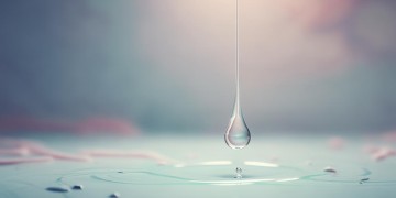 泪落无痕歌词究竟出自哪首歌？