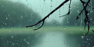 下雨思念会更深究竟是哪首歌？